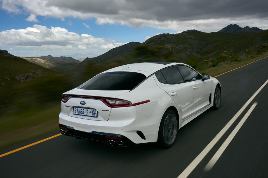  Kia Stinger GT 2018 года  (ZA) (фото 6 из 40)